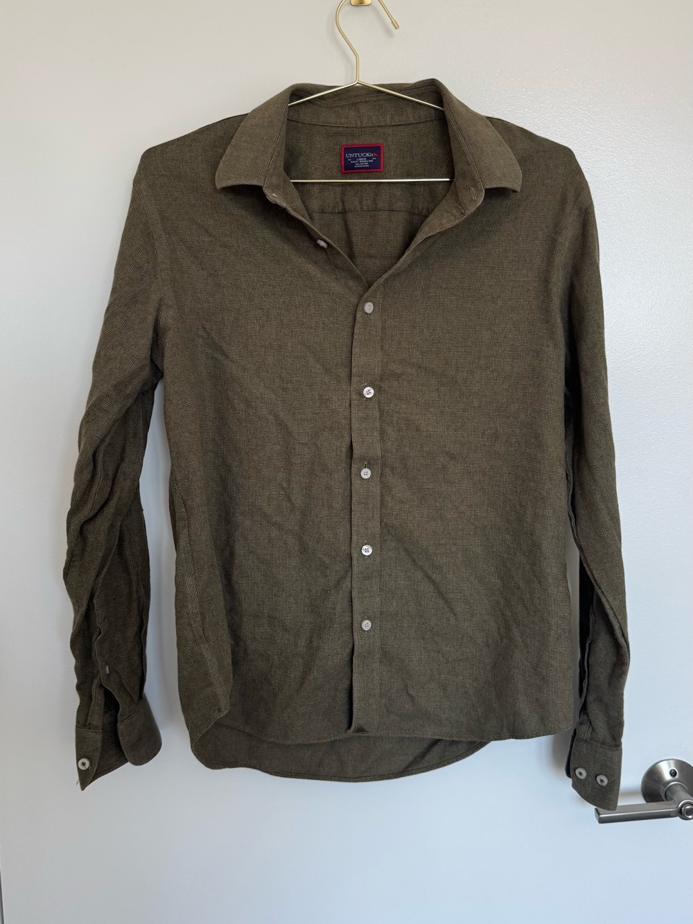 UNTUCKit Men's Button Up